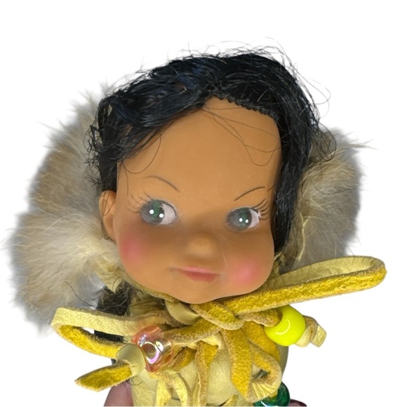 Vintage Handmade Native Style Doll Leather Beaded Fur Hood 7” - Picture 6 of 7